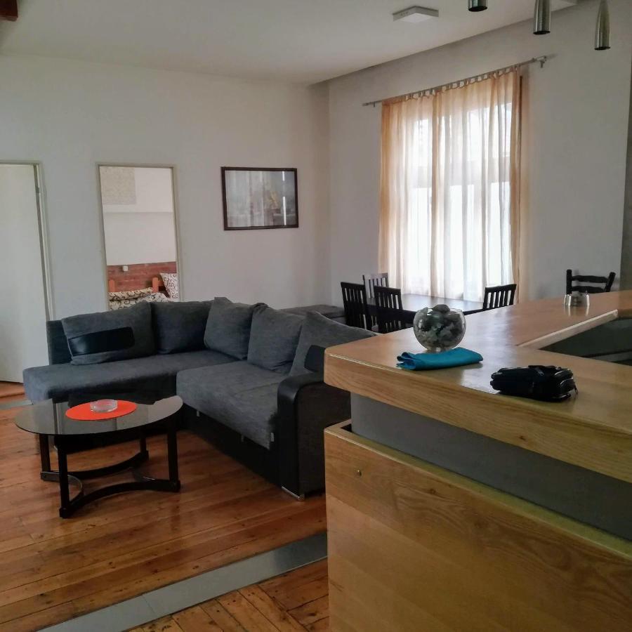 Apartmani Dio Ni Exterior foto